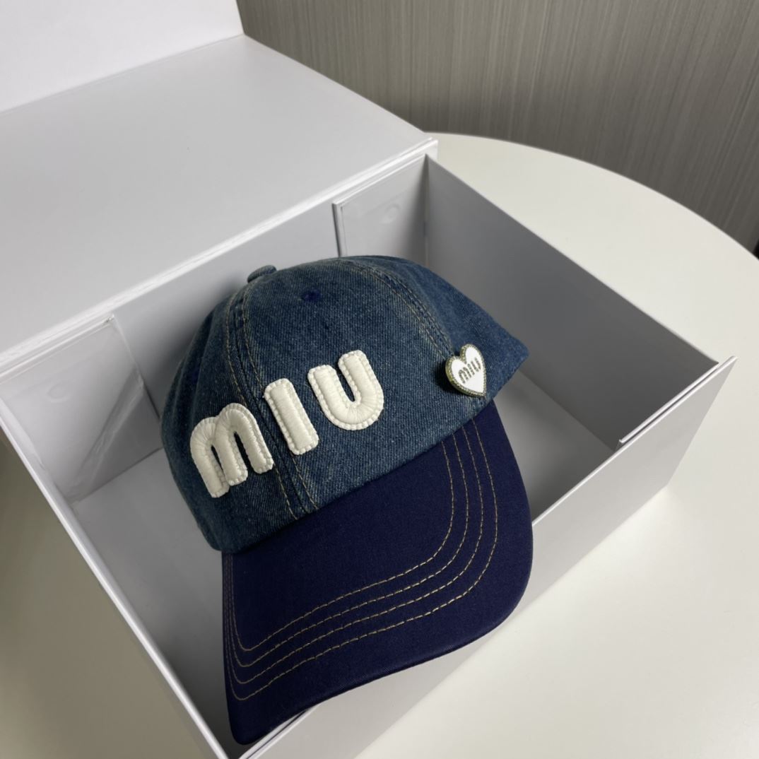 Miu Miu Caps